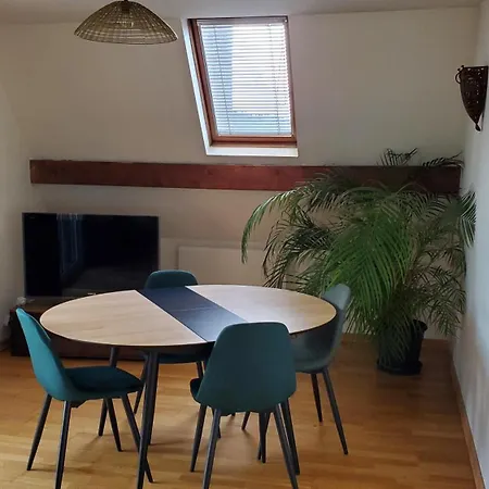 Spacieux T2 Avec Terrasse Et Vue Gap Exterior photo